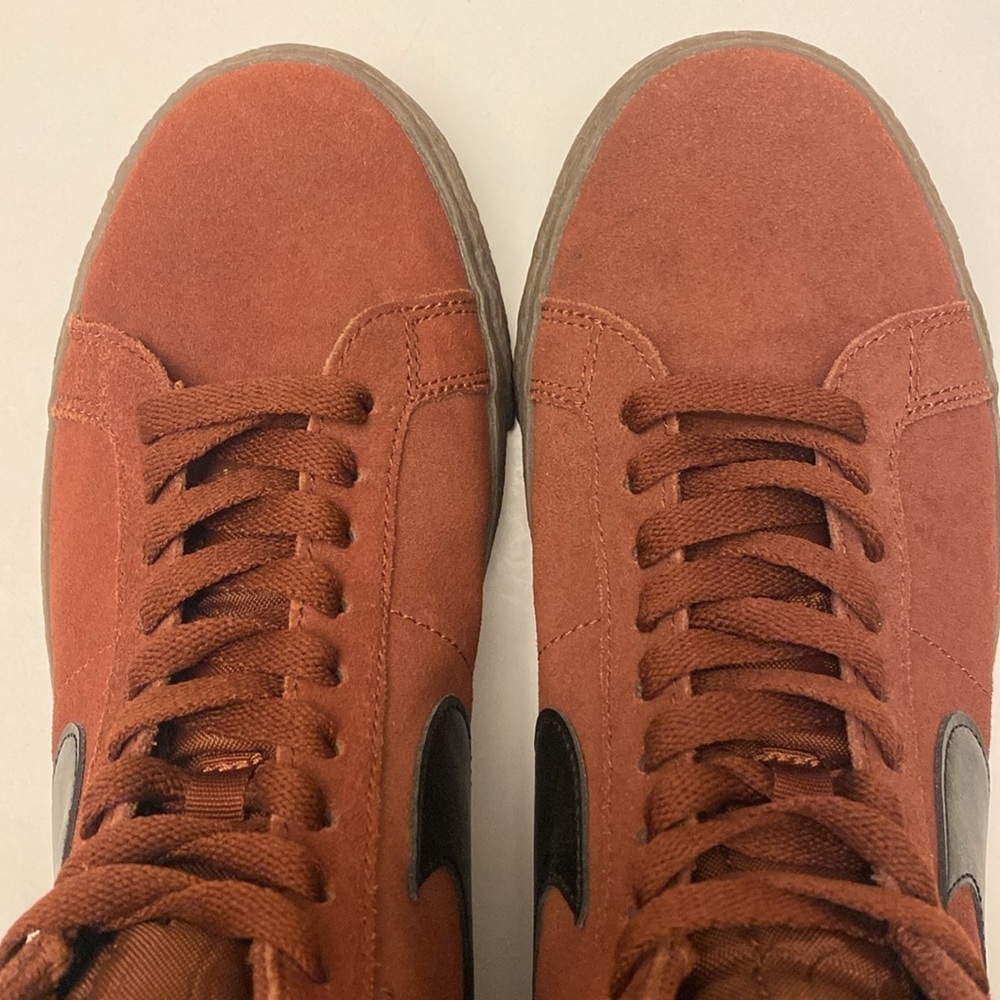 Nike SB Blazer Mid Men's Maroon Suede Leather Sneakers Size 9.5 - Picture 10 of 10